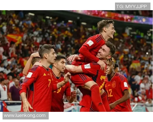 姜宇星的成长之路：从普通少年到耀眼明星的奋斗历程与心路历程