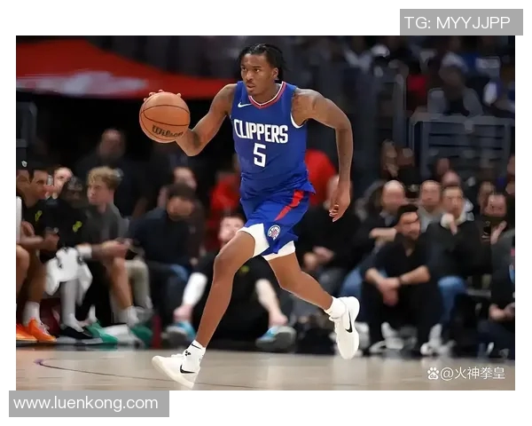 快船与爵士的抢七大战谁能笑到最后精彩对决引发球迷热议