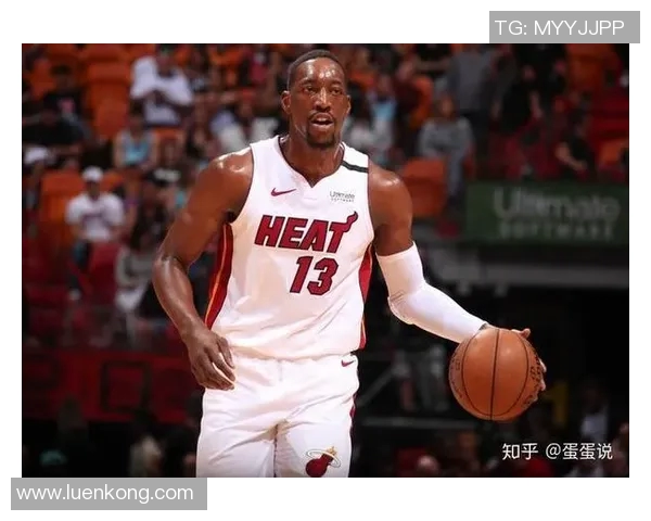 马尔科姆布罗格登的篮球生涯与成就探讨：从新秀到全明星的蜕变之路