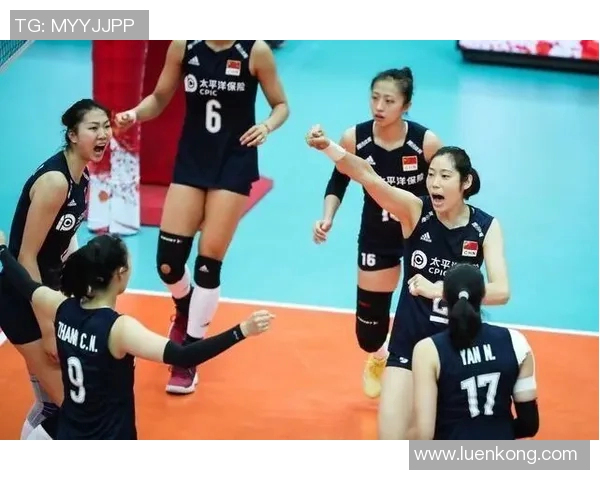 杭州排球队在世界锦标赛中的团队协作展现出色值得赞赏